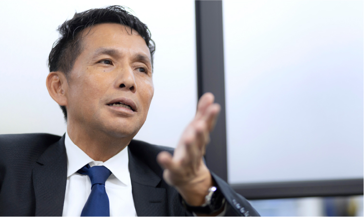 代表取締役　杉山　賢一